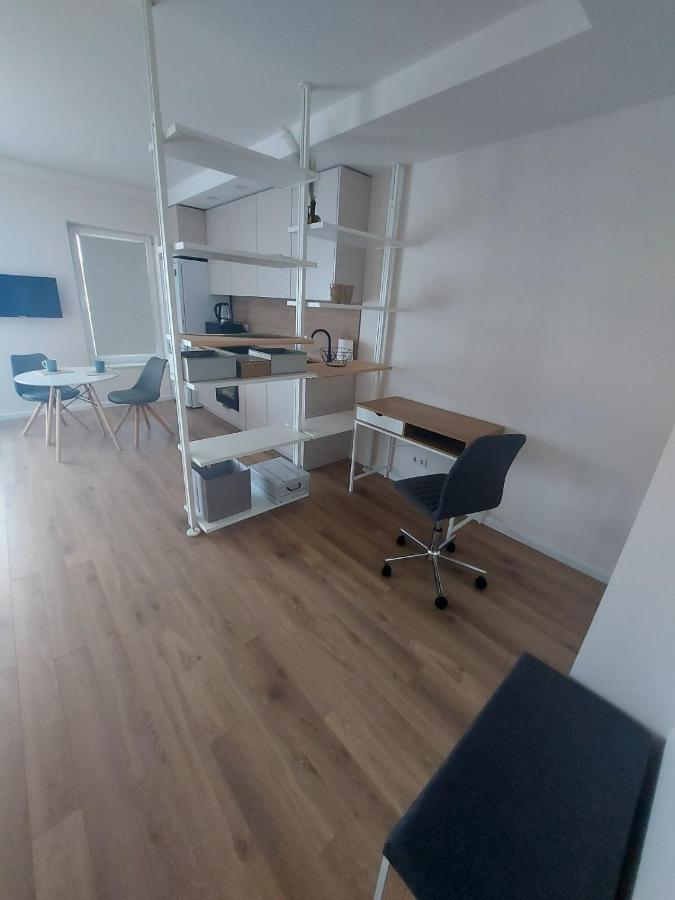 1 Kambario Jaukus Butas Ramioje Vietoje Apartman Palanga Kültér fotó